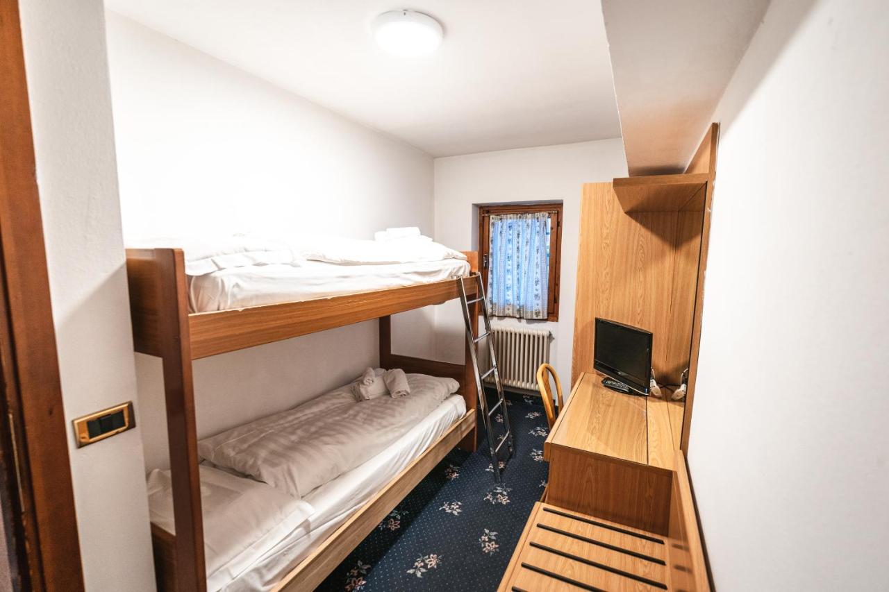 Smart Hotel Renzi Folgarida Eksteriør bilde