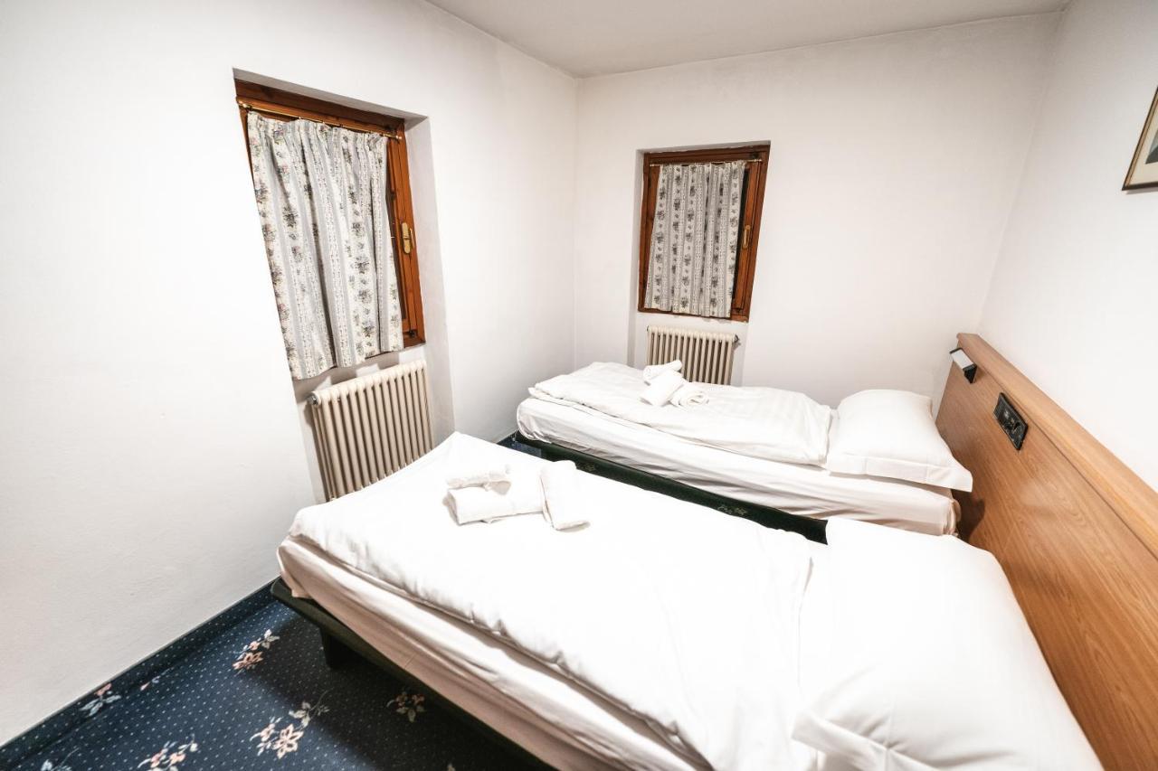 Smart Hotel Renzi Folgarida Eksteriør bilde